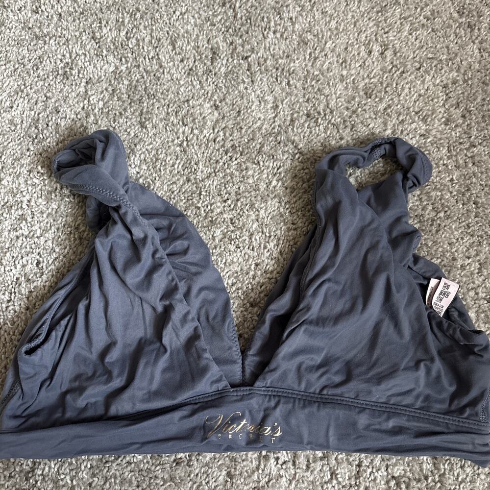 Victoria's Secret Grey Unlined Sports Bra Size Large
